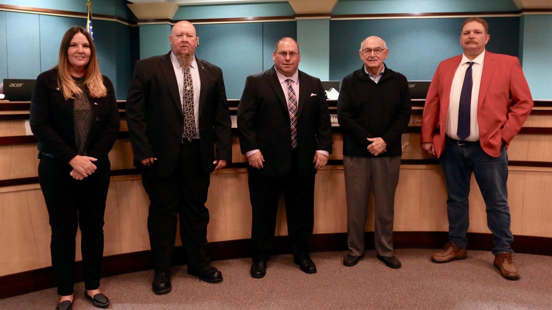 Lemoore City Council swears in 4 new members - Vimarsana News