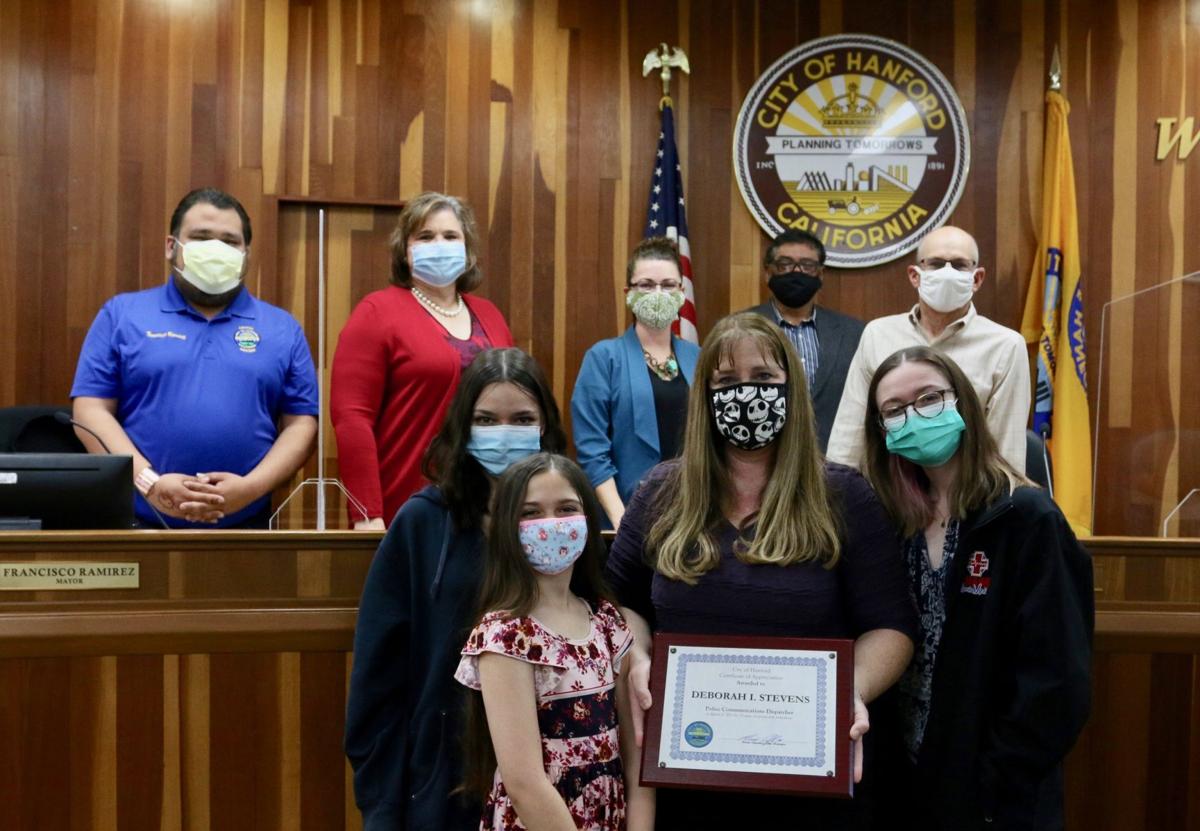 Hanford Employees Recognized For Years Of Service News Hanfordsentinel Com Find great darien, ct real estate professionals on zillow like eileen b. hanford employees recognized for years