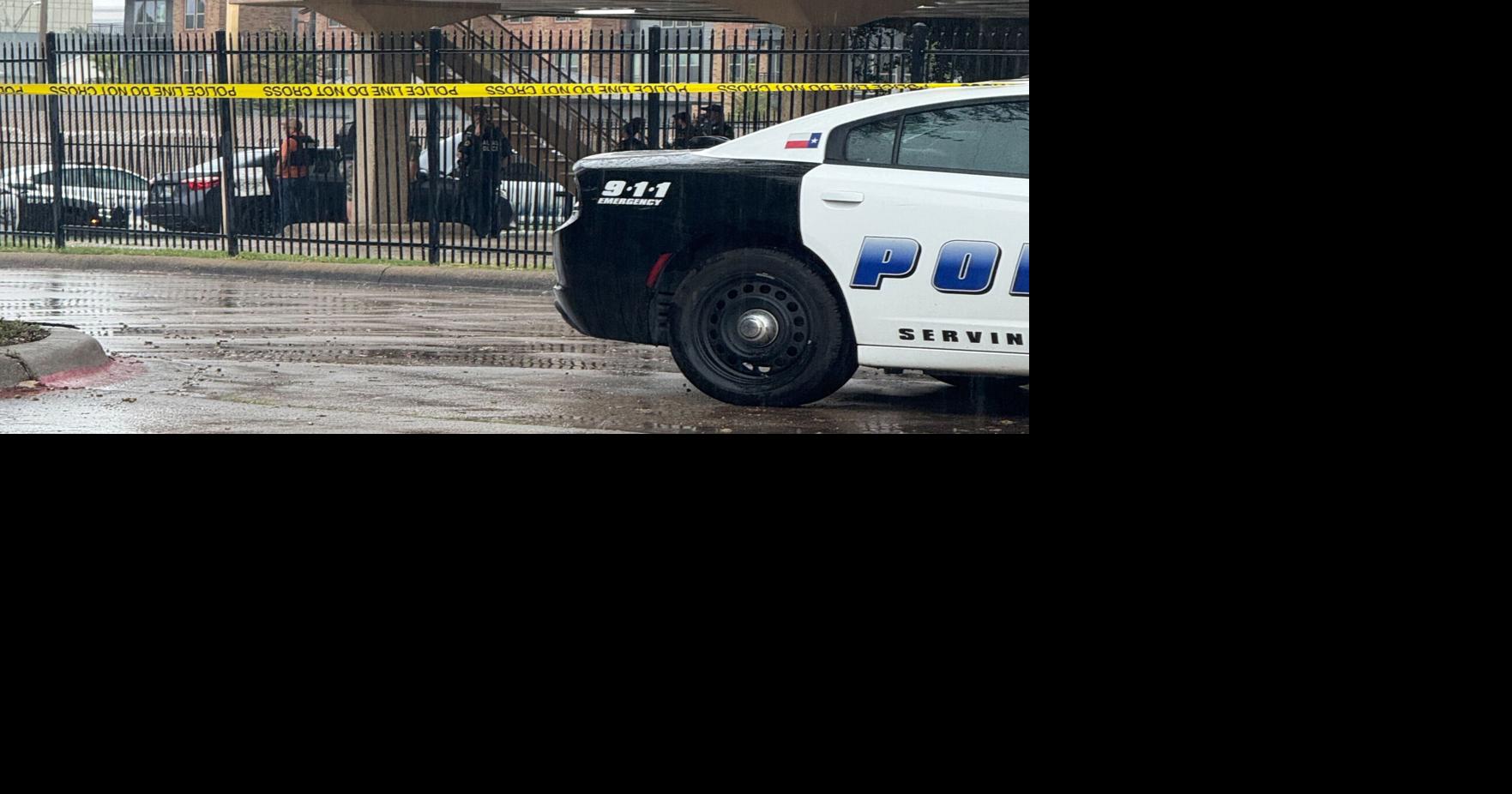 2 ICE detainees killed, 1 wounded in shooting at Dallas office; shooter ...