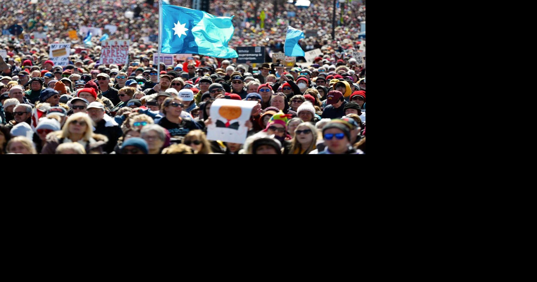 One Minnesota, two flags: The debate still rages