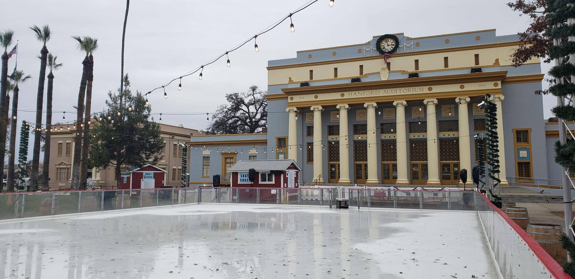 Hanford to purchase ice rink for Winter Wonderland | Local News ...