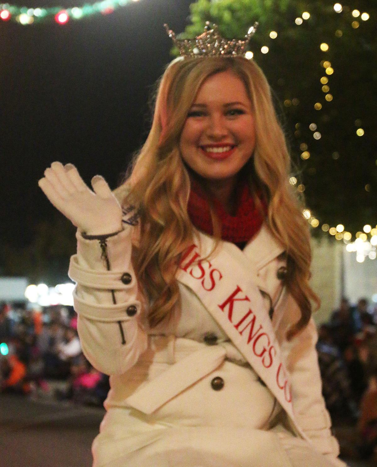 Lemoore Christmas parade 2015