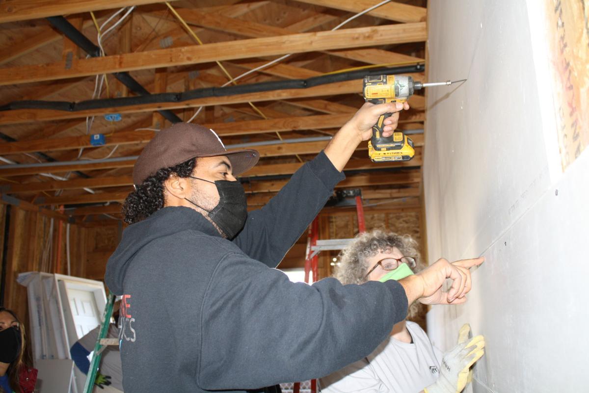 Changing lives through building homes | News