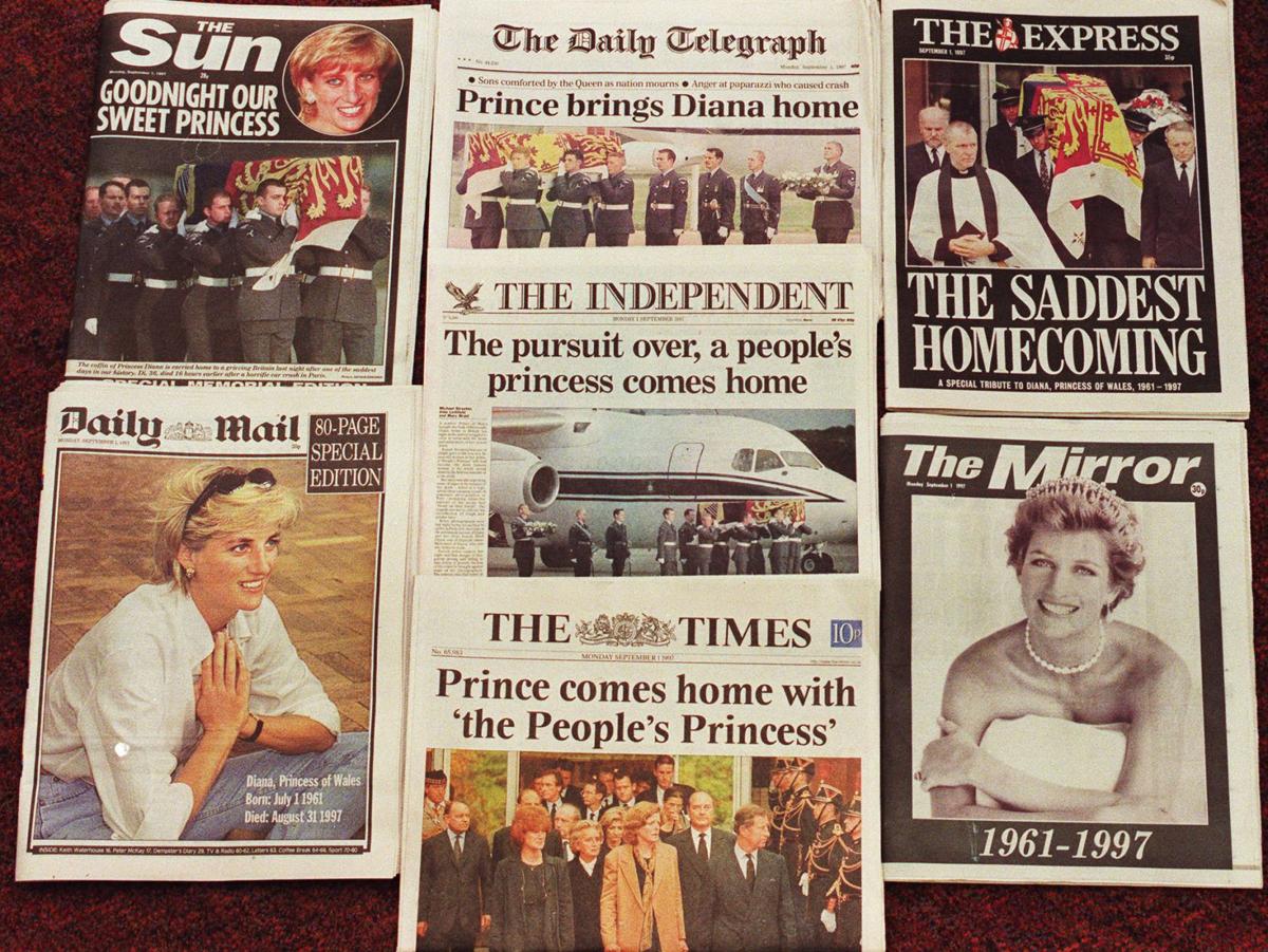 Photos Looking Back At The Funeral And Mourning Of Princess Diana 20 Years Later World Hanfordsentinel Com