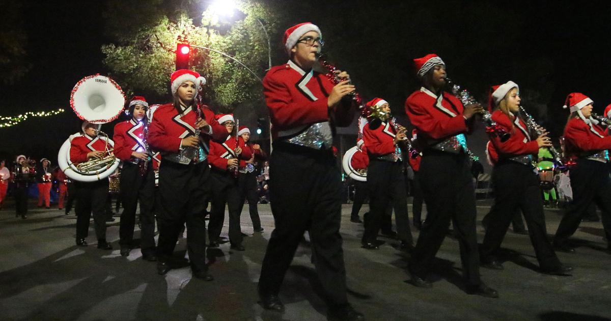 Hanford Christmas Parade Gallery