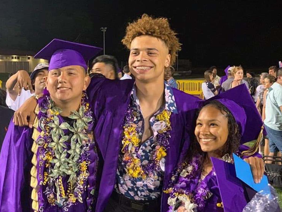 Lemoore Hs Graduates Reminisce Look Forward To The Future Local Hanfordsentinel Com