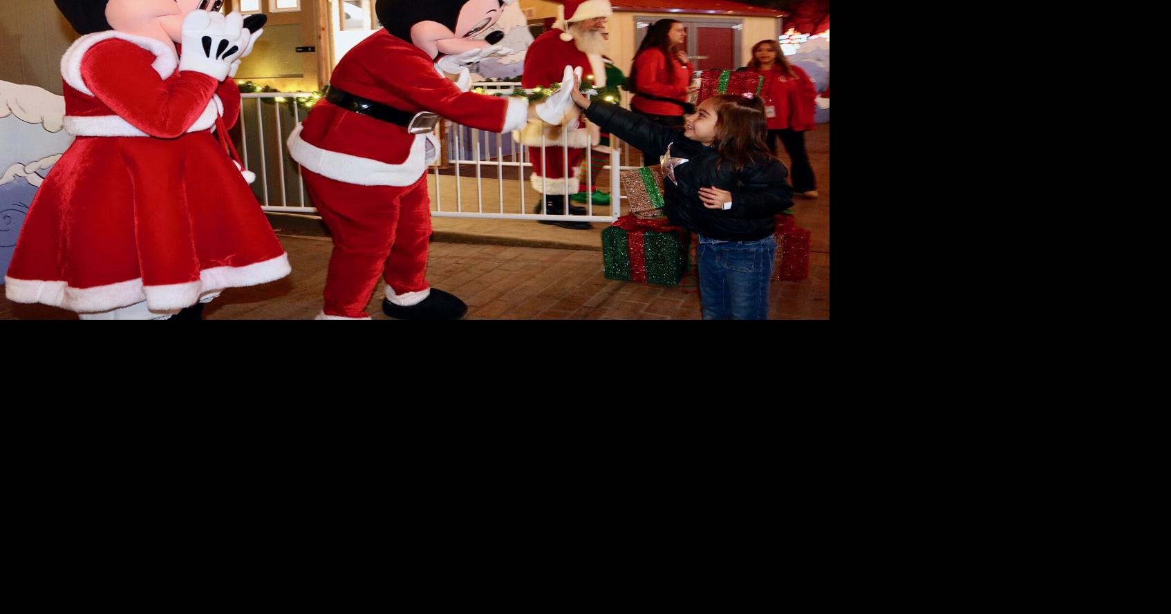 Hanford's Winter Wonderland opens with skating, characters, a Ferris ...