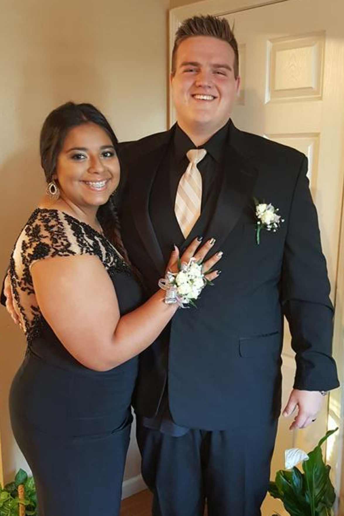 Proms Selma and Kingsburg Proms 2016 Gallery