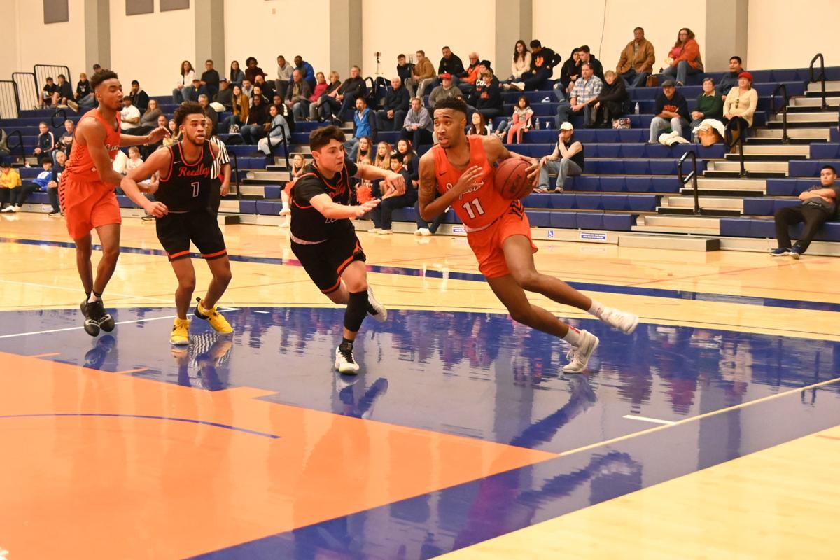 Former Husky Savion Johnson Signs With Benedictine University