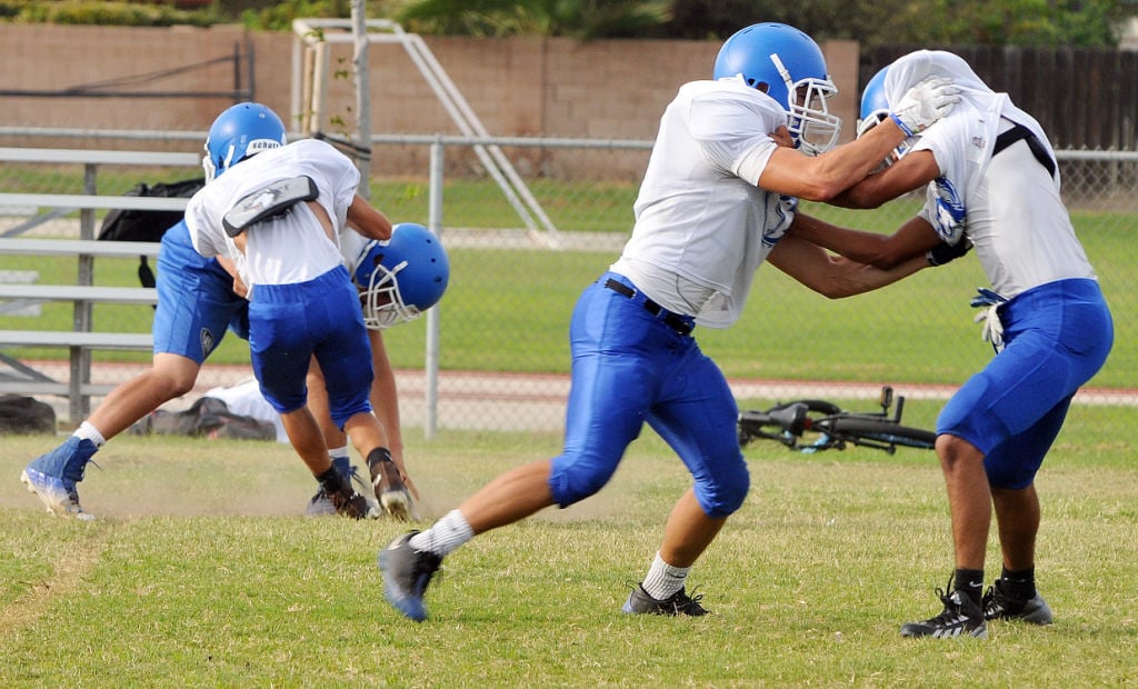 Hanford West Football Practice | Gallery | hanfordsentinel.com