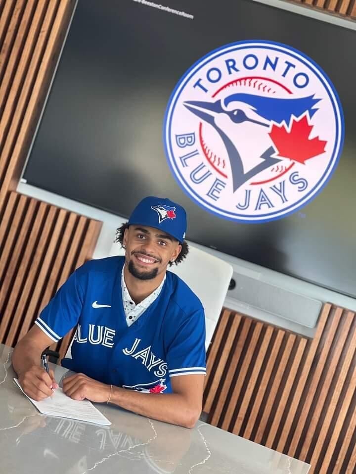 The BIGGEST Public Toronto Blue Jays Signing Event of 2022