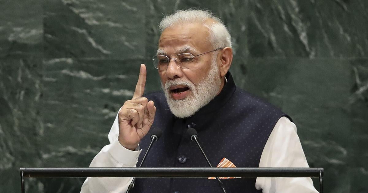Headline: Resurgent Modi paves way to keep power in Ind