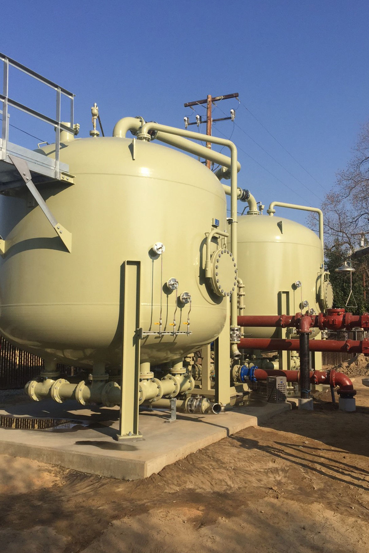 Cal Water contributes News