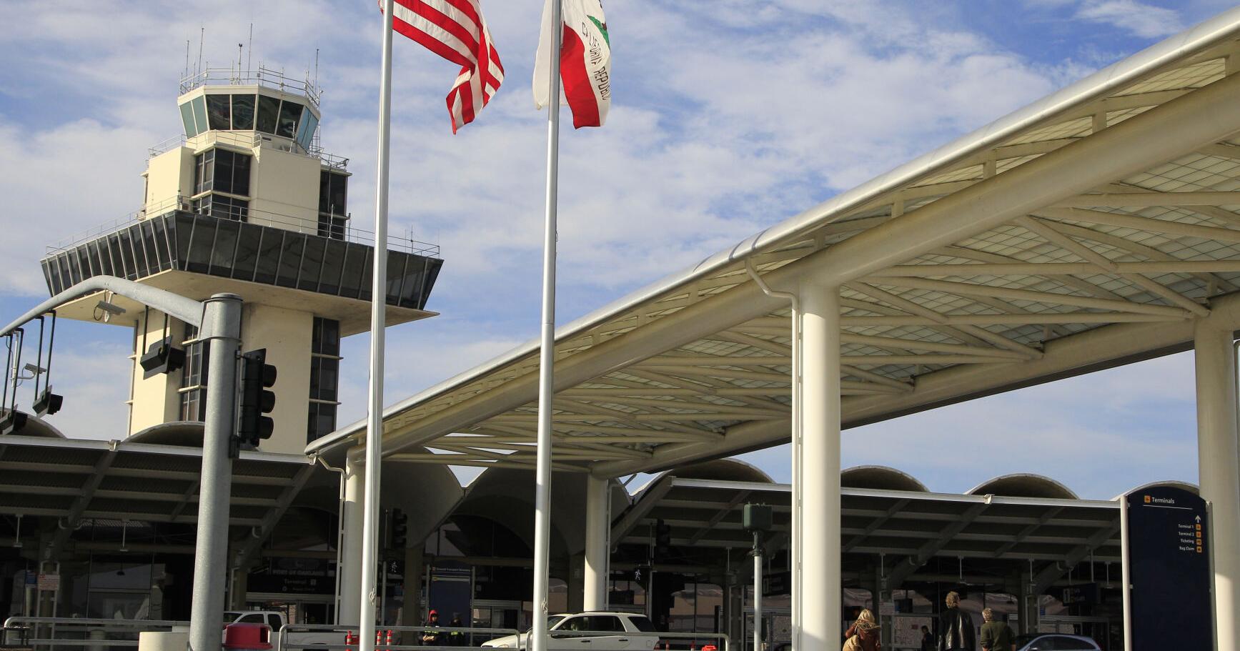 Oakland's airport considers adding 'San Francisco' to its name. San Francisco isn't happy about it - Vimarsana News