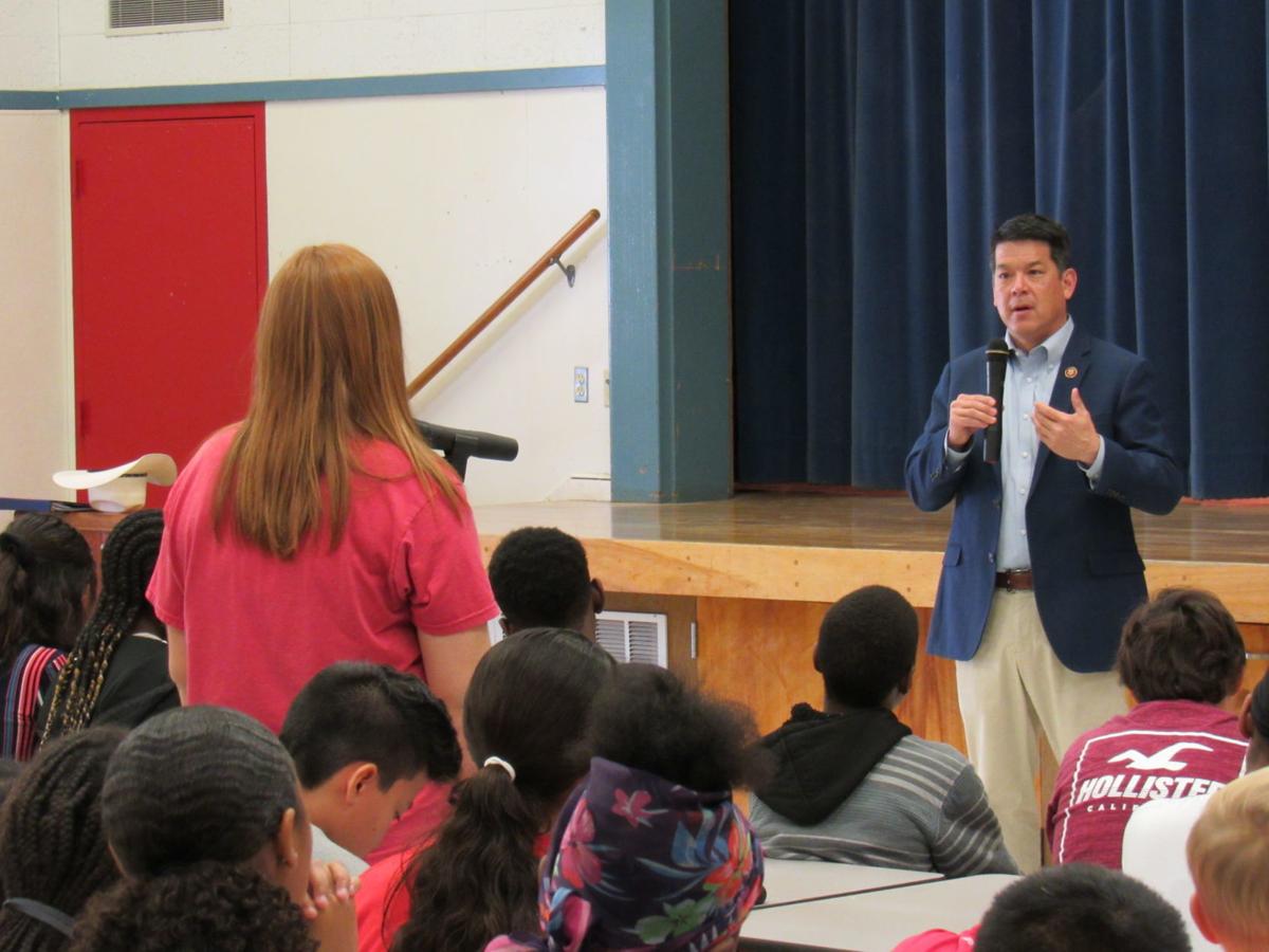 Cox visits Akers