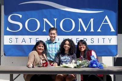 Hanford West student to run for Sonoma State