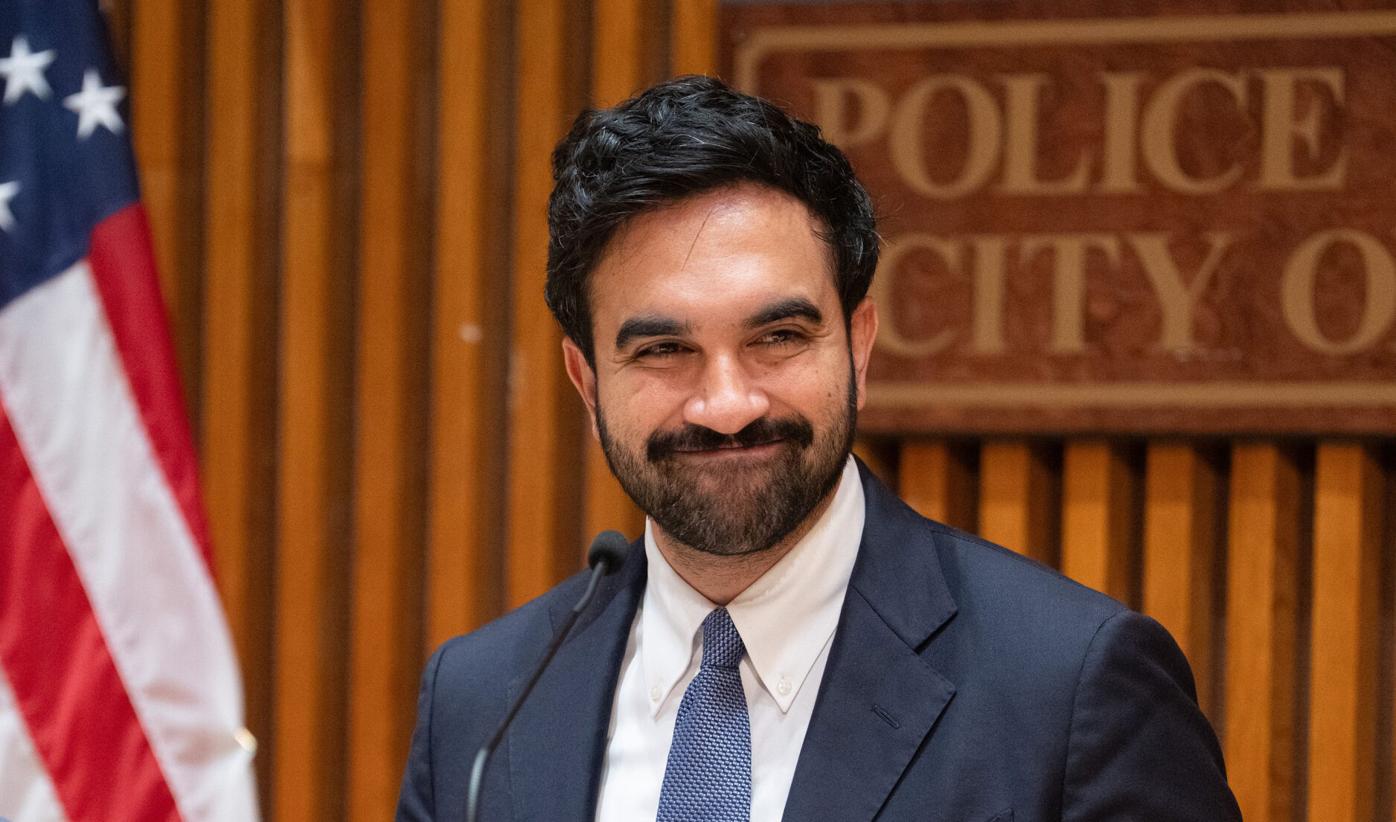 Mayor Gets Federal Security Clearance After Nine-Month Wait