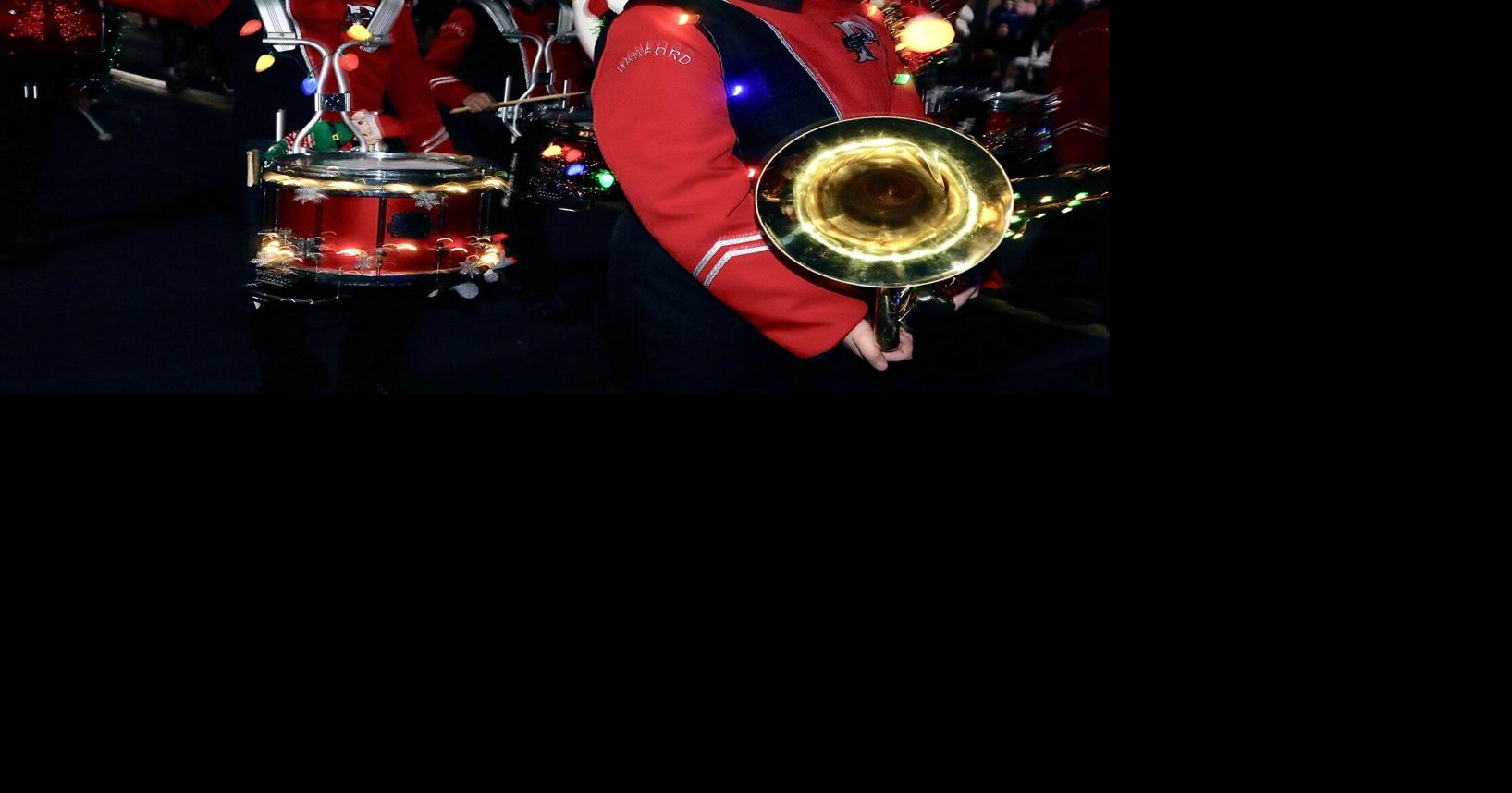 Holiday season in full swing as Christmas Parade returns to Hanford