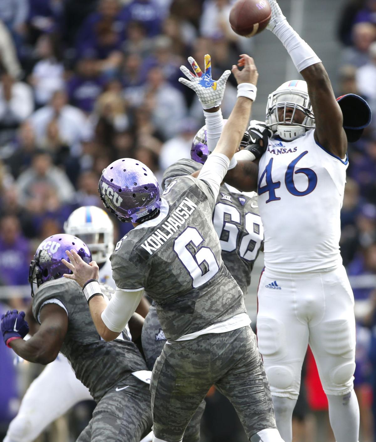 Dorance Armstrong Jr., DE, Kansas