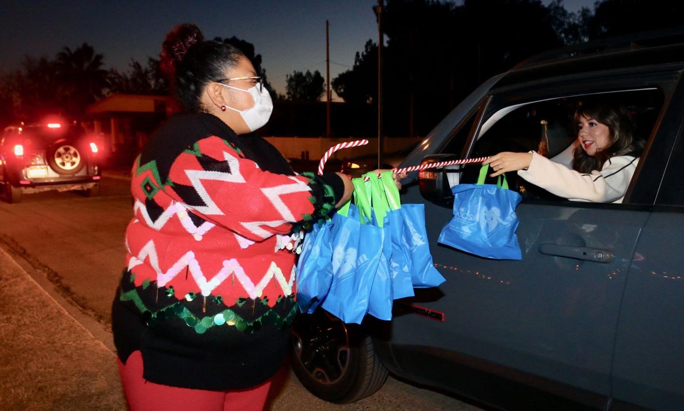 Hanford Christmas Parade 2022 Hanford Celebrates Holidays With Drive-Thru Christmas Parade | News |  Hanfordsentinel.com