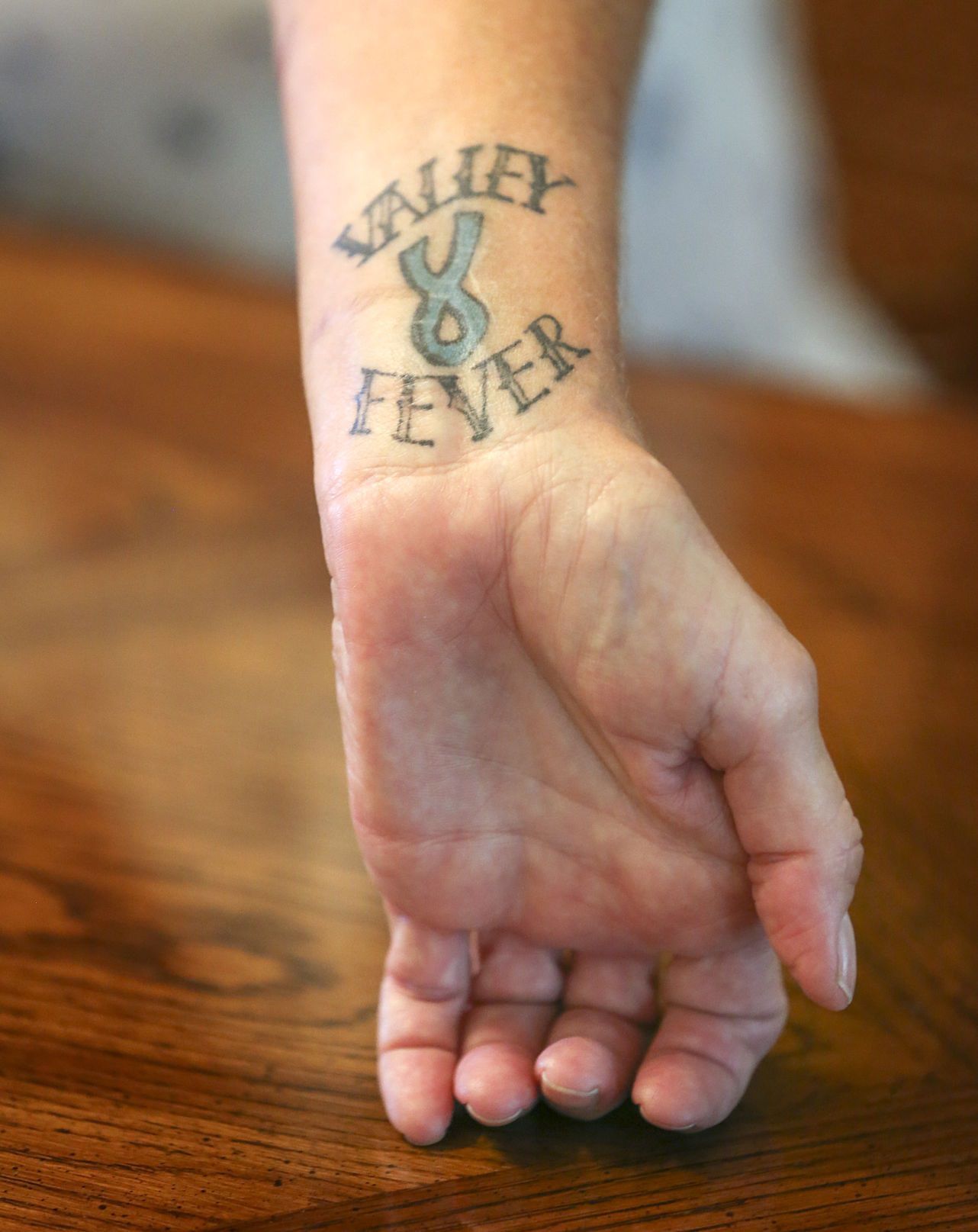 Knee tattoo fever on air  Artists  tattoonira ashandesilva  Knee  tattoo Tattoos Polynesian tattoo