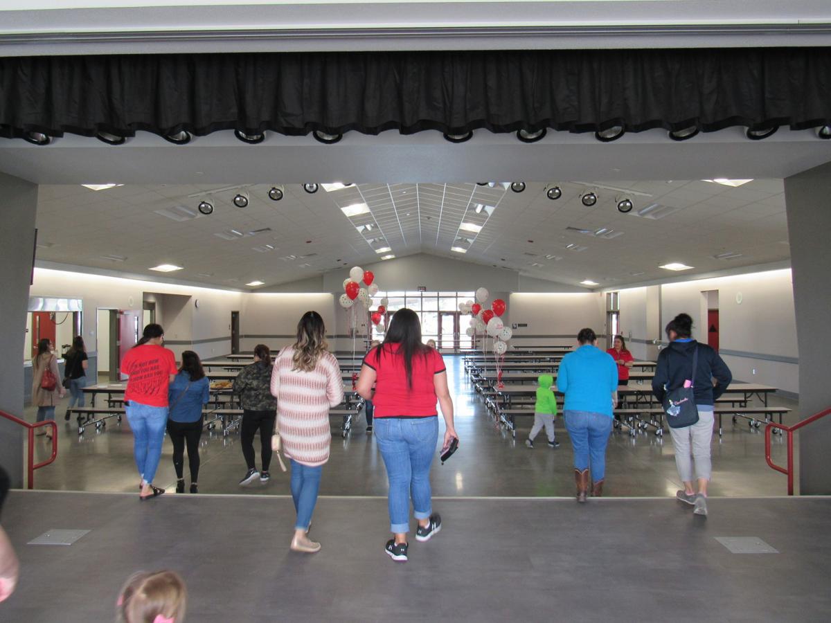 Armona Elementary unveils new multiuse facility Local