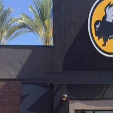 erosion Undvigende Rullesten Buffalo Wild Wings opens its doors July Fourth | Local News |  hanfordsentinel.com