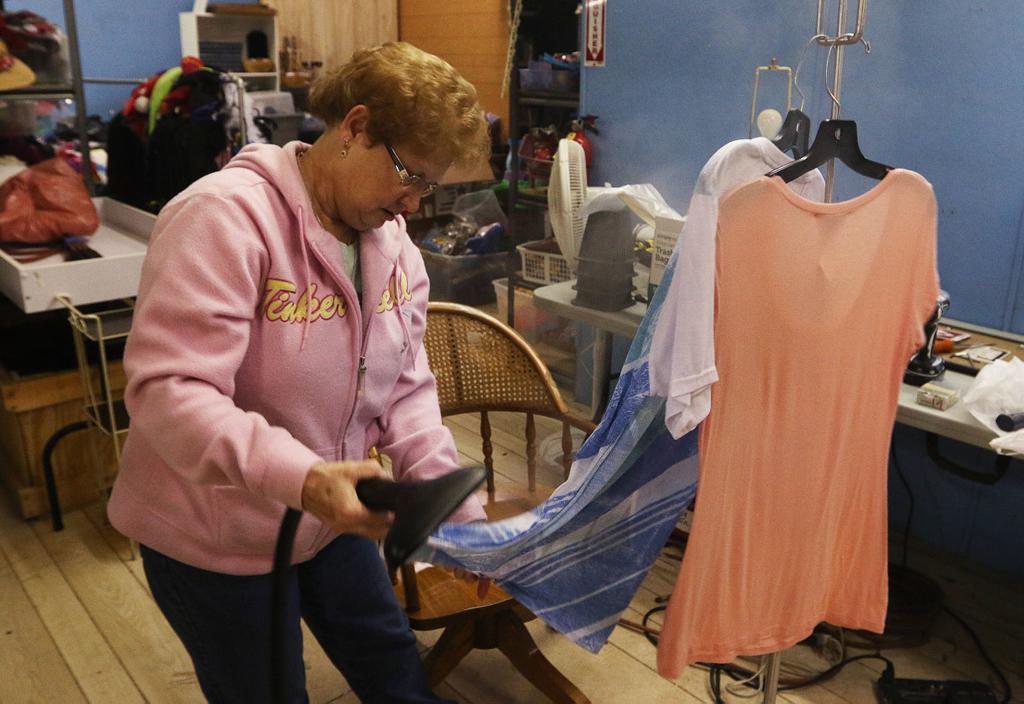 Thrift Store Gets A Renewed Purpose Lemoore Hanfordsentinel Com