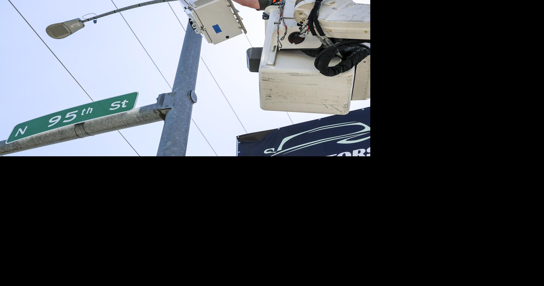 Seattle council member says mayor must turn on police cameras