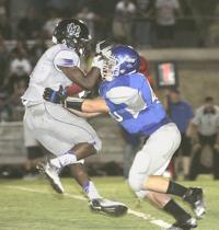 Hanford West Mission Oak Football Hanfordsentinel Com