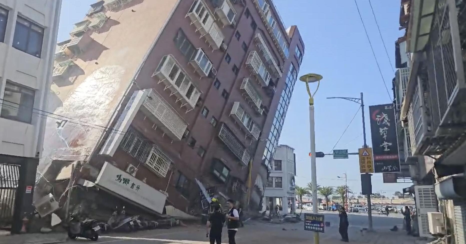 Strongest earthquake in 25 years rocks Taiwan, killing 9 people and stranding 70 workers in quarries - Vimarsana News