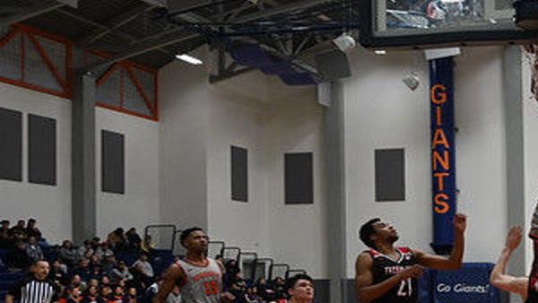 Local Recruits Energize Cos Men S Basketball Streak Local
