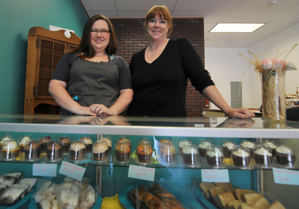 Bon Gateau Going For Local Gusto Local News Hanfordsentinel Com