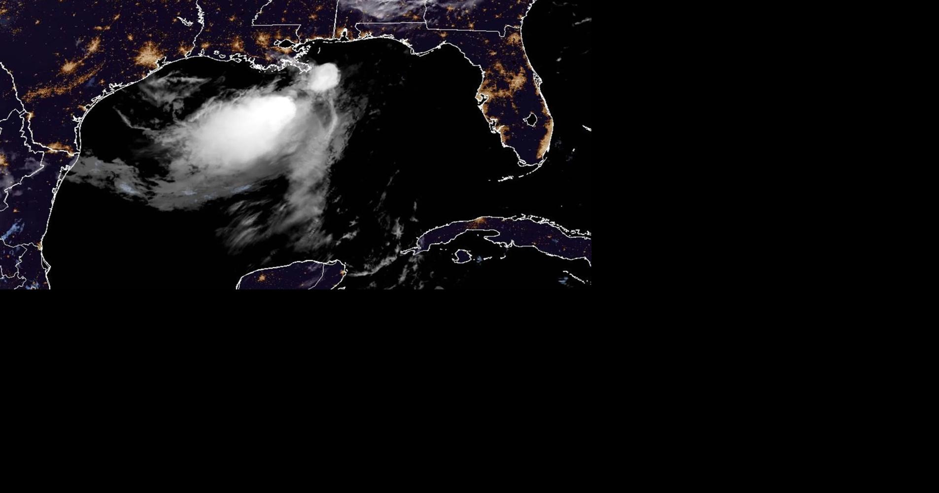 Tropical Storm Bertha slogs along just south of Gulf Coast, NHC says