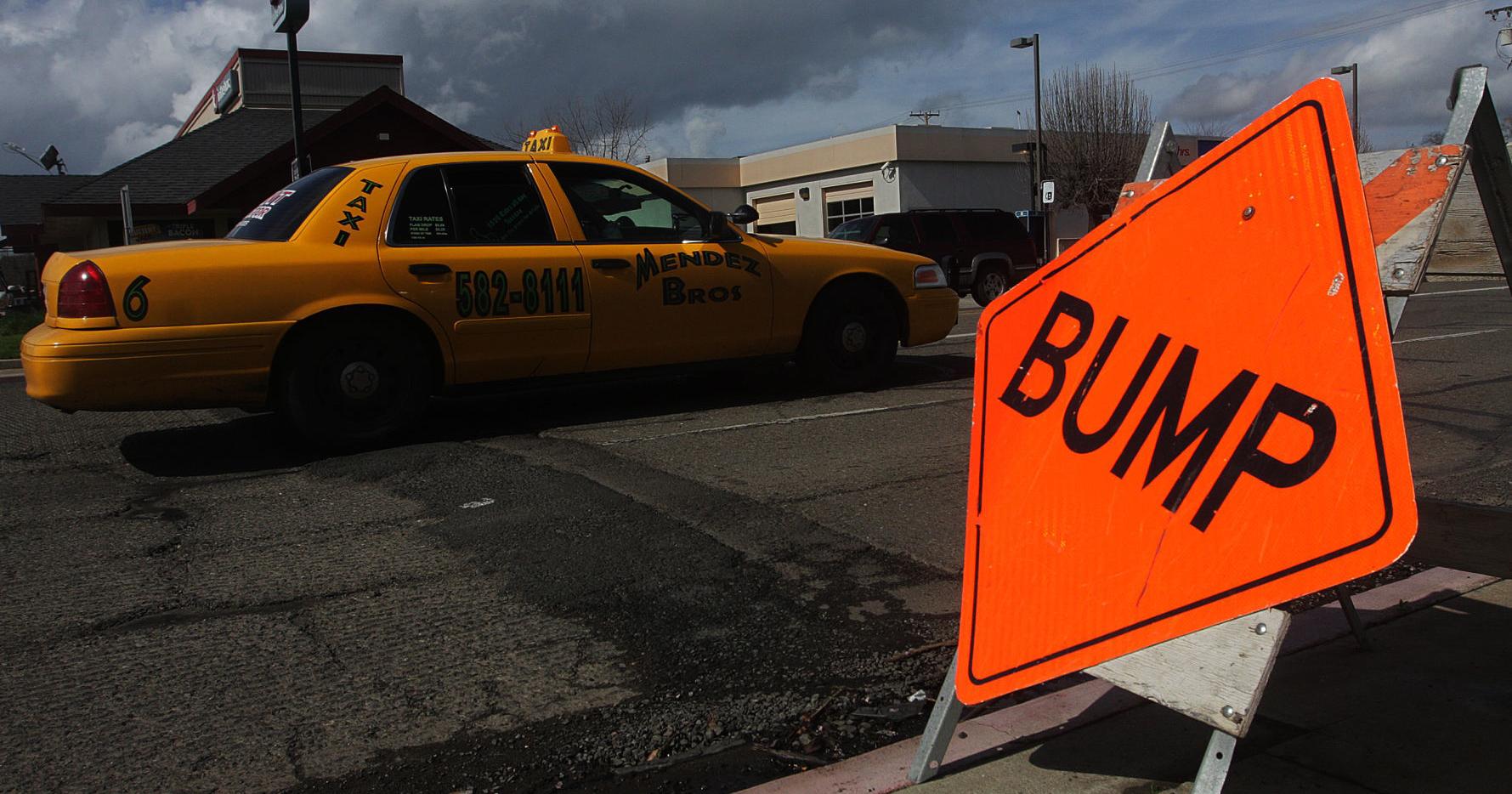 Hanford streets in need of funding to maintain quality, staff tells advisory committee - Vimarsana News