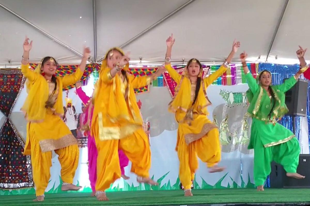 Punjabi Bhangra And Mexican Folklorico Dancers To Perform Selma