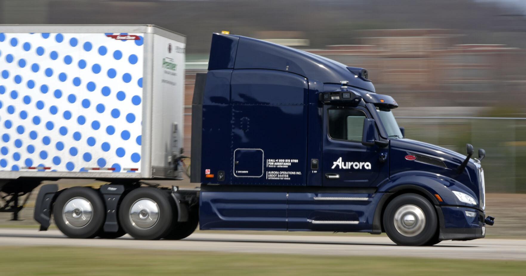 Tractor-trailers with no one aboard? The future is near for self-driving trucks on US roads - Vimarsana News