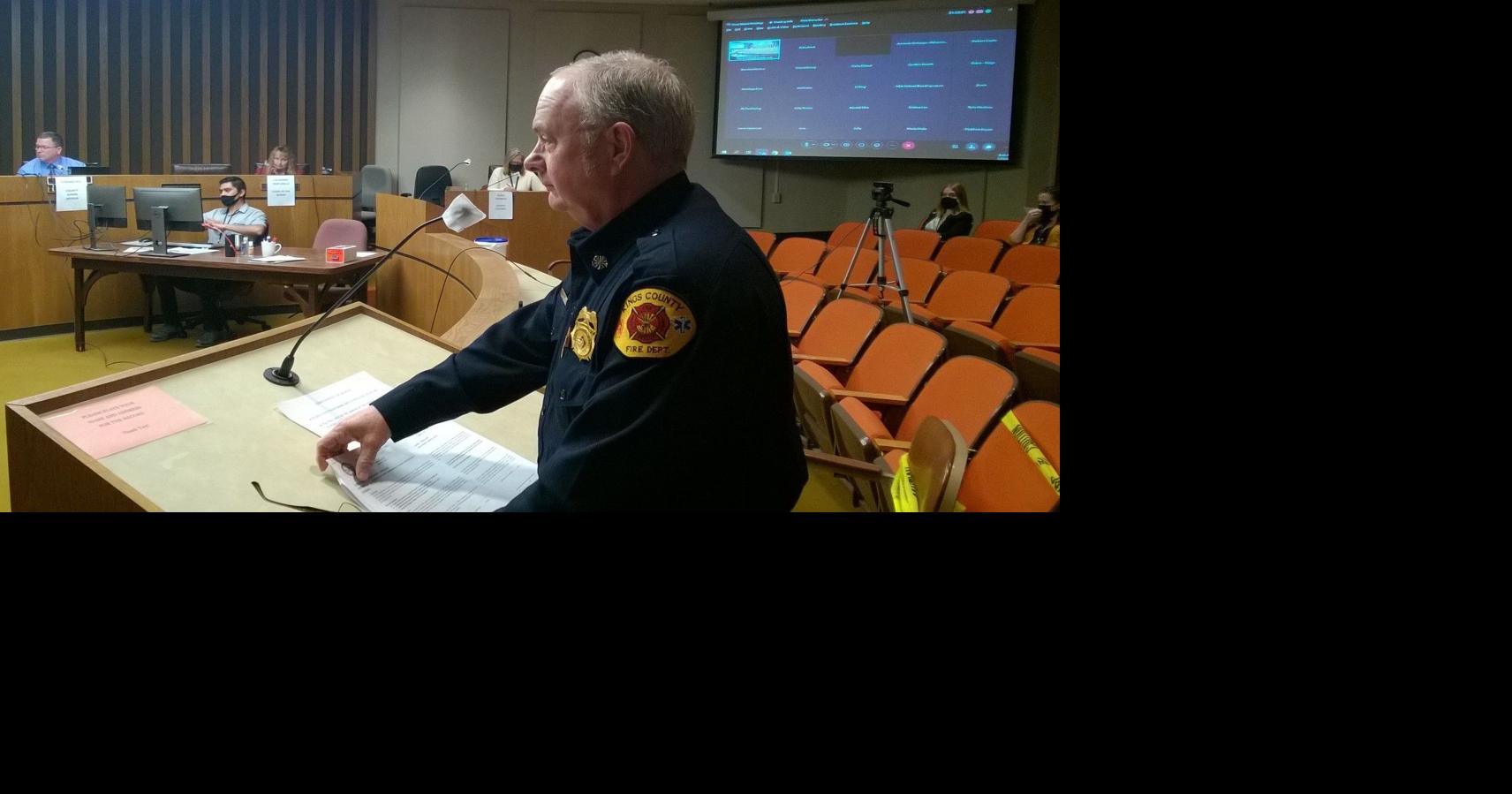 Chief Lynch recognized upon retirement | business | hanfordsentinel.com
