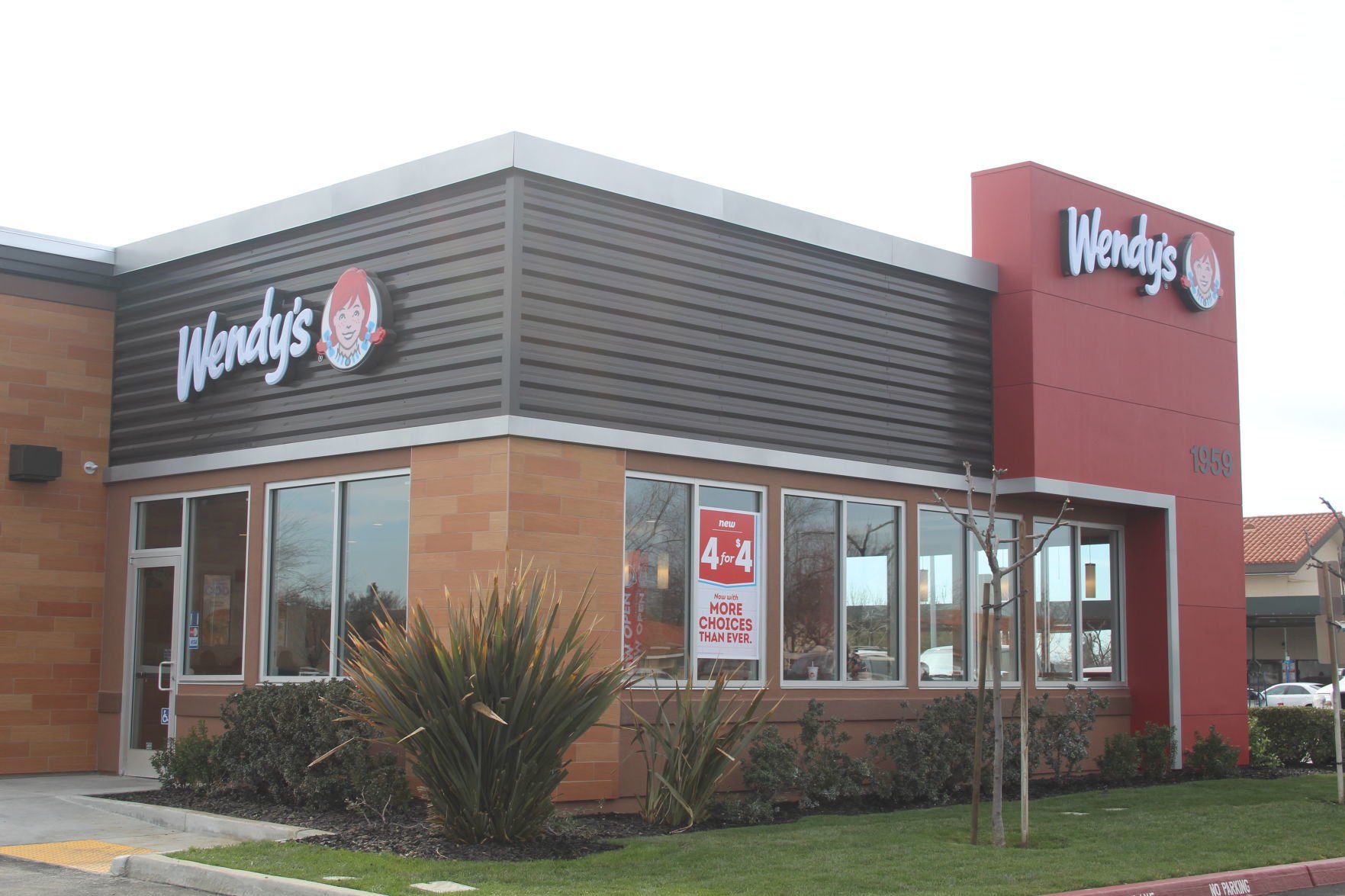 Wendy's Open After Remodel | Business | Hanfordsentinel.com