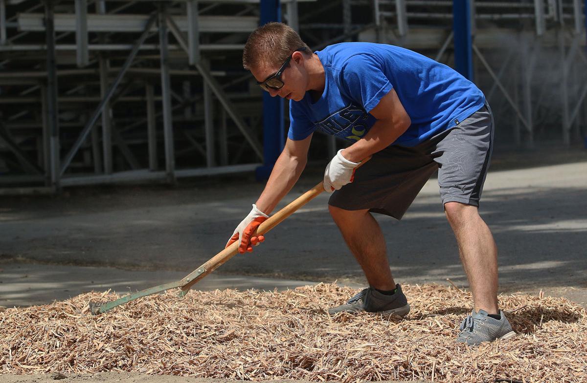 Kings Fair cleanup by volunteers