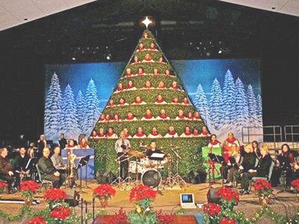 First Baptist Living Christmas Tree 2021 Unique Holiday Concert Returns To Local Church Lifestyles Hanfordsentinel Com First Baptist Living Christmas Tree 2021 Unique Holiday Concert Returns To Local Church Lifestyles Hanfordsentinel Com