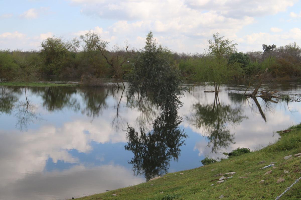 Kings River overflow Galleries