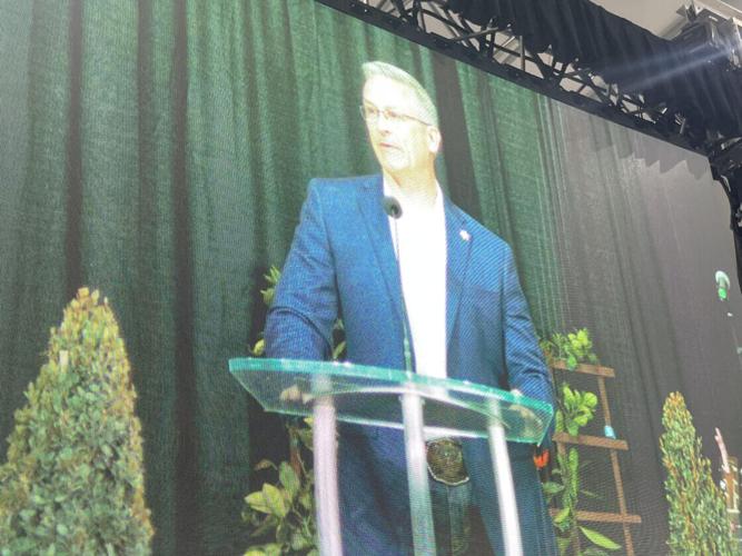Tim Hanford Praying at the World Ag Expo | Tim Dinkins | Faith-and-values ...