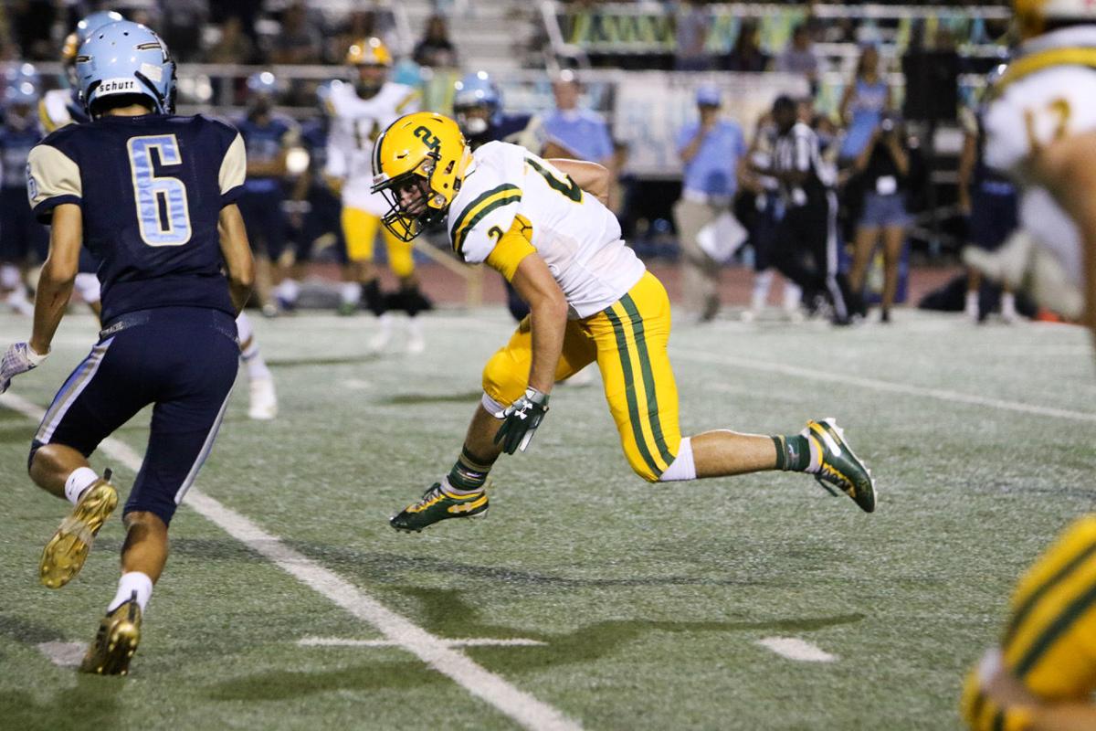 Kingsburg Lights Up Monache Sports Hanfordsentinel Com
