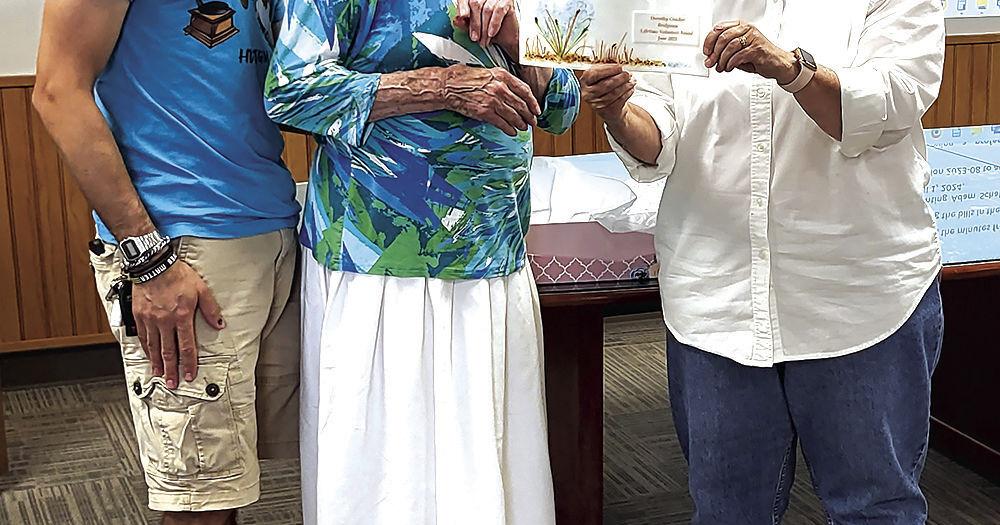 Dorothea Crocker honored with Bridgman Lifetime Volunteer Award - Vimarsana News