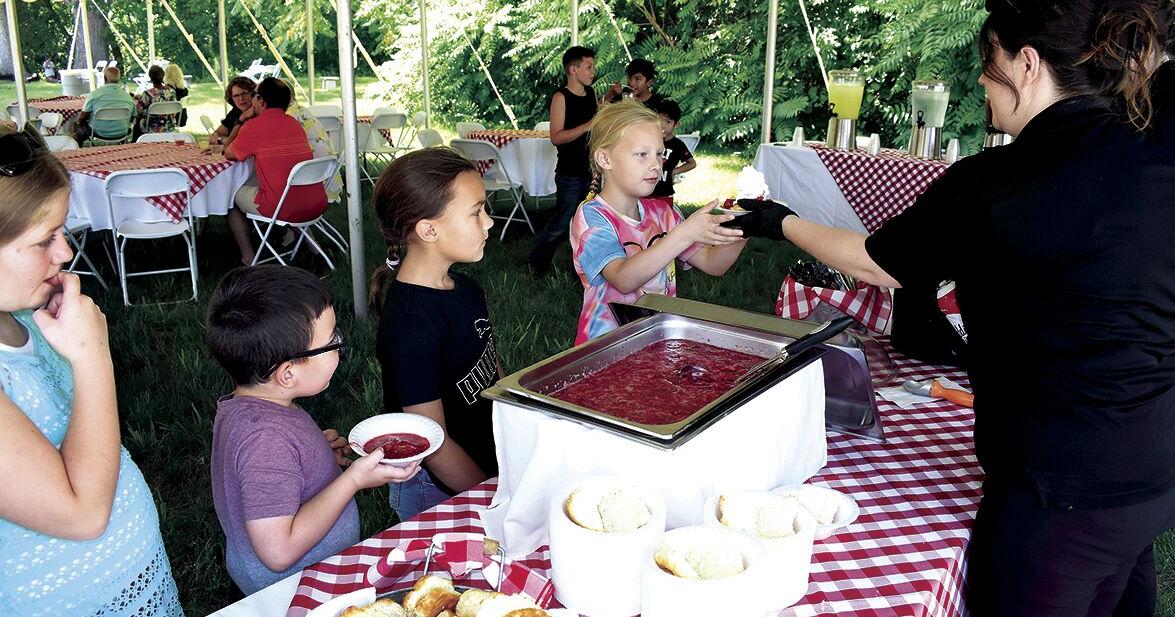 NEW TROY STRAWBERRY SOCIALITES - Vimarsana News