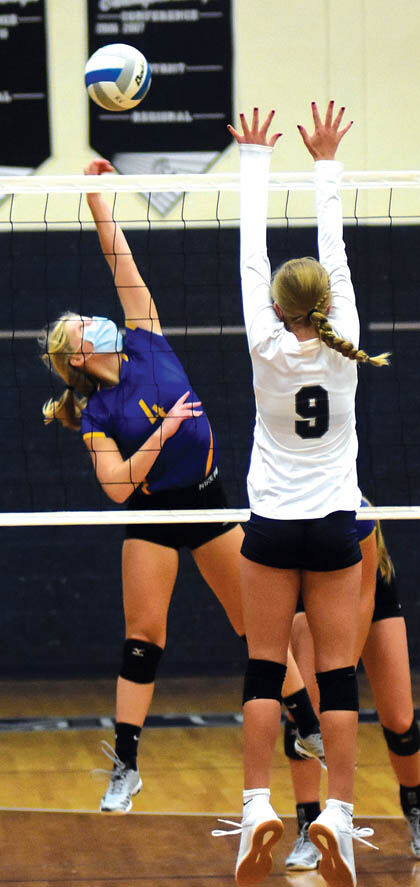 10 15 Sports Volley 5 Lantz Hits.jpg