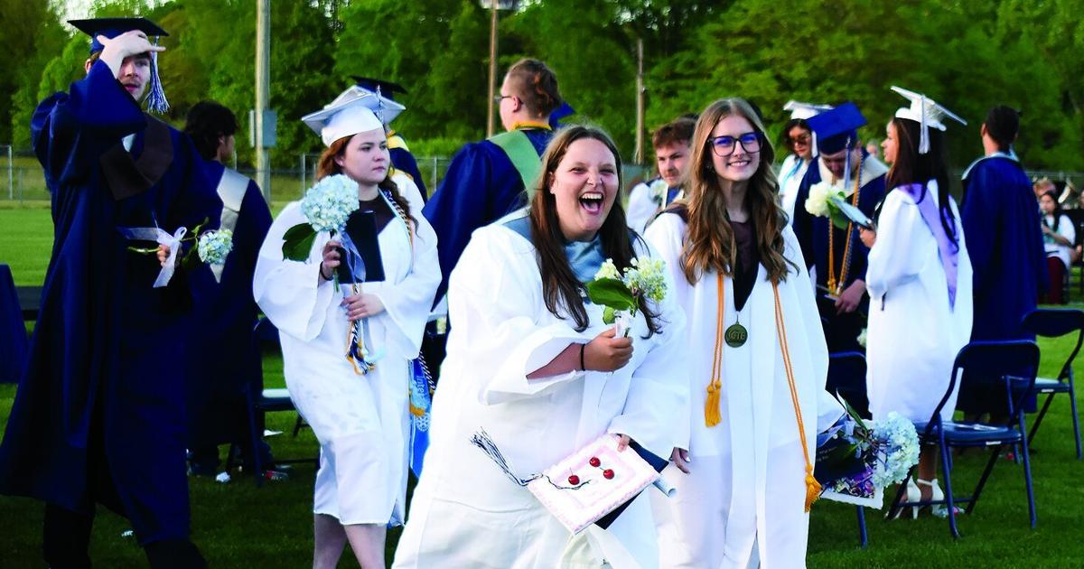 Mustang grads sent into the world with a sense of purpose