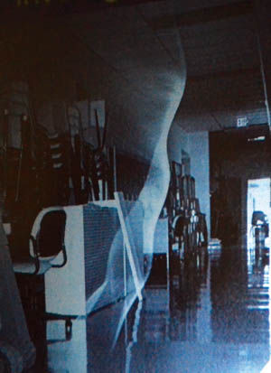 ghosts in pictures unexplained