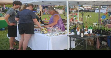 Shopping Local at Weiler Plaza - Vimarsana News